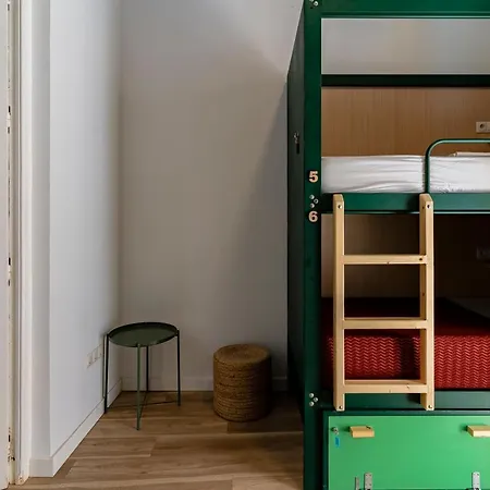 The Urban Jungle Hostel Málaga